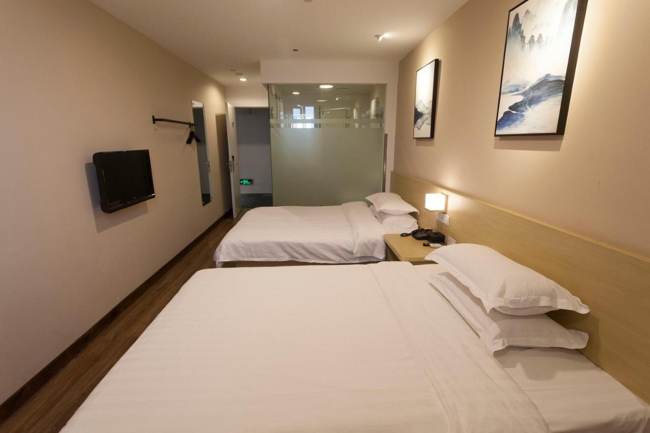 Weijing Express Hotel Changshu Экстерьер фото