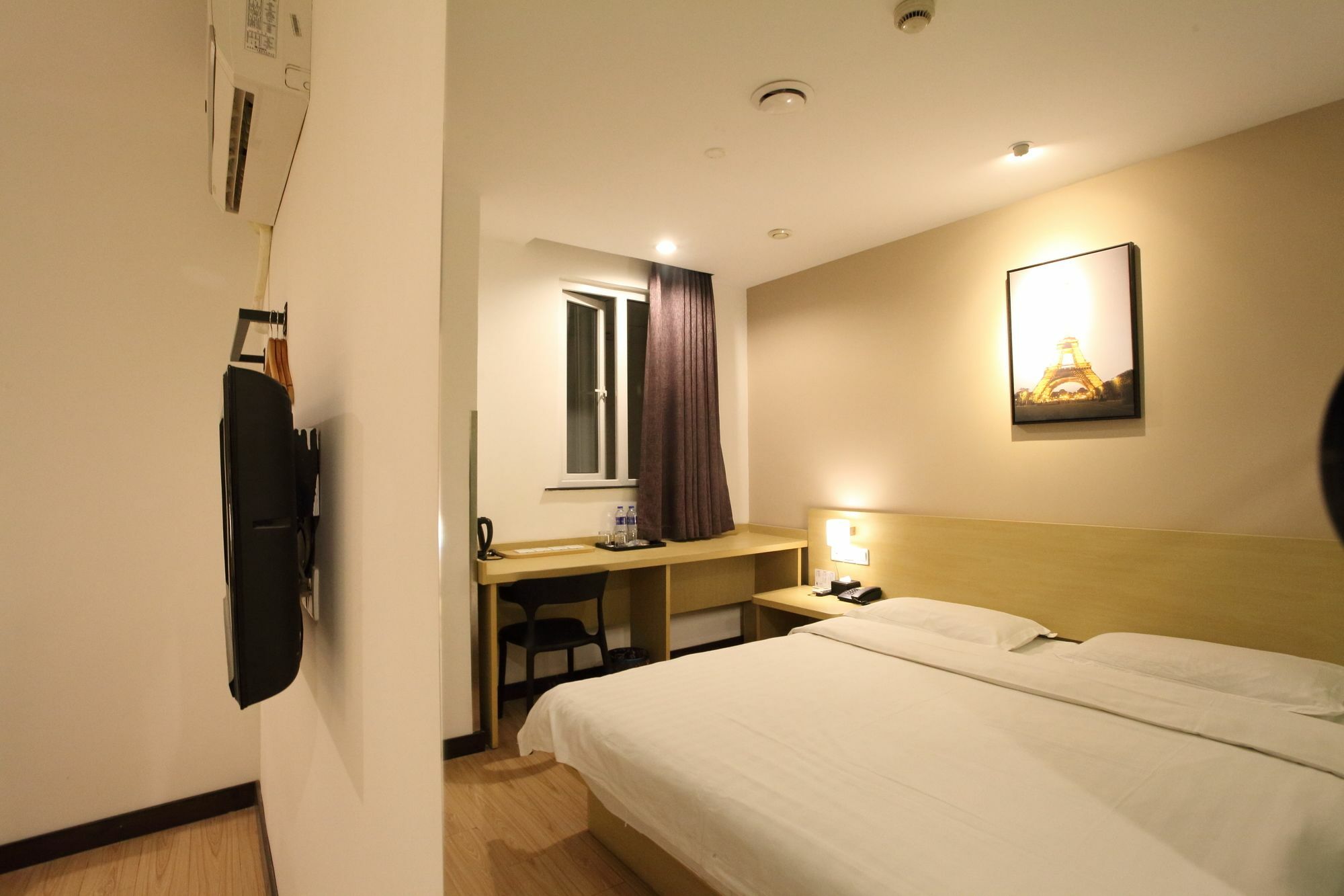 Weijing Express Hotel Changshu Экстерьер фото