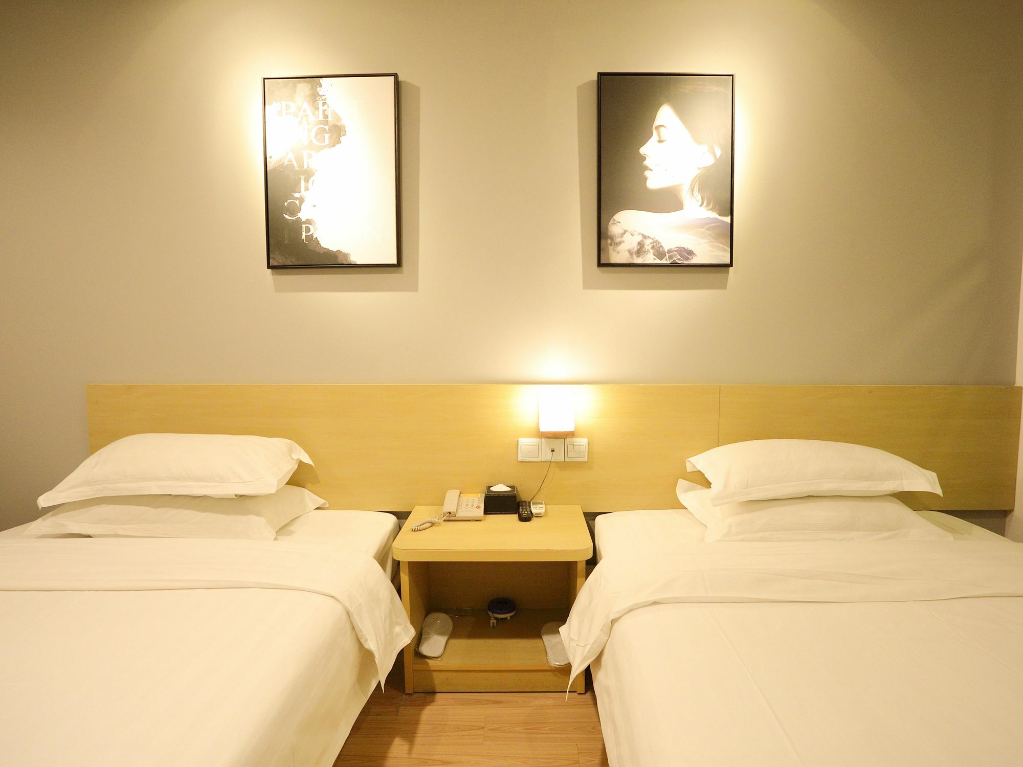 Weijing Express Hotel Changshu Экстерьер фото